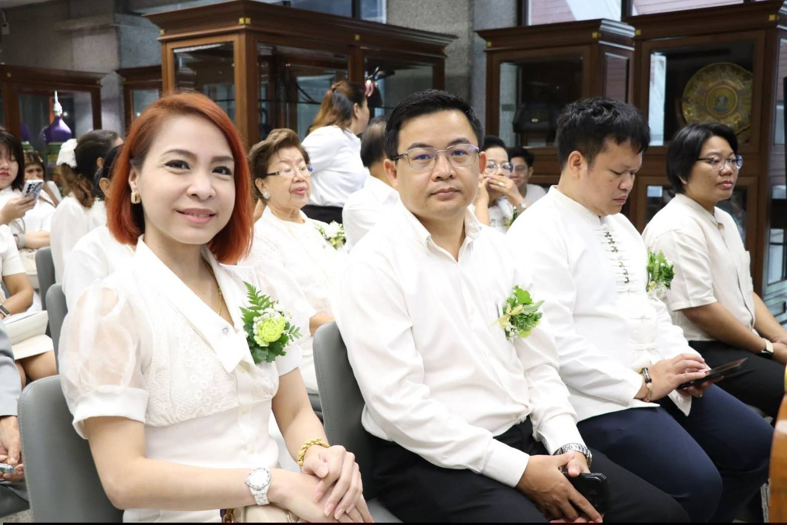 title - ศูนย์ส่งเสริมและพัฒนาอาชีพเสริมนอกภาคการเกษตร โดย สำนักงานการปฏิรูปที่ดินเพื่อเกษตรกรรม จัดโครงการพัฒนาบุคลากรเพื่อเพิ่มประสิทธิภาพการดำเนินงานด้านศิลปหัตถกรรม กิจกรรมไหว้ครูช่าง ณ ชั้น 2 อาคารพระมิ่งขวัญ ศูนย์ส่งเสริมและพัฒนาอาชีพเสริมนอกภาคการเกษตร (ศูนย์ศิลปาชีพบางไทรฯ (เดิม))